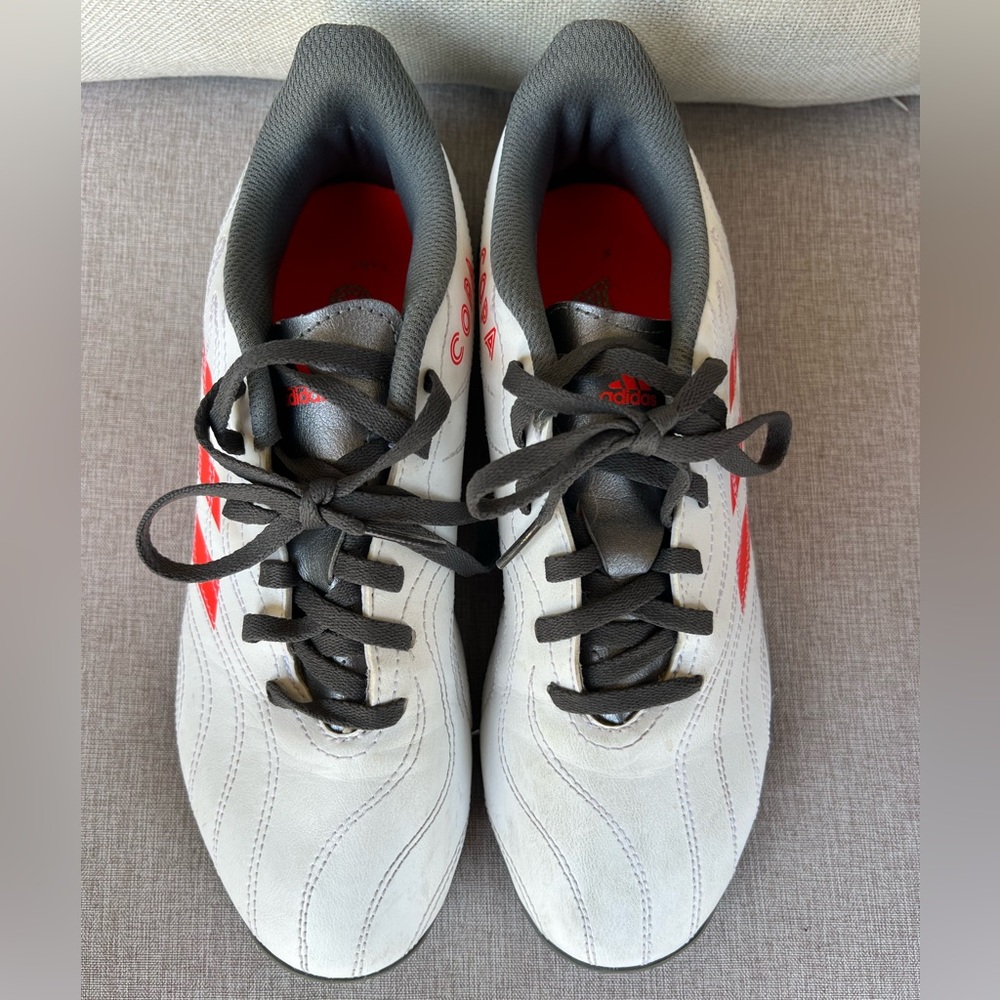 Mens Adidas Copa Sense.4 Indoor Soccer Shoes Size 7 FY6182 White/Grey